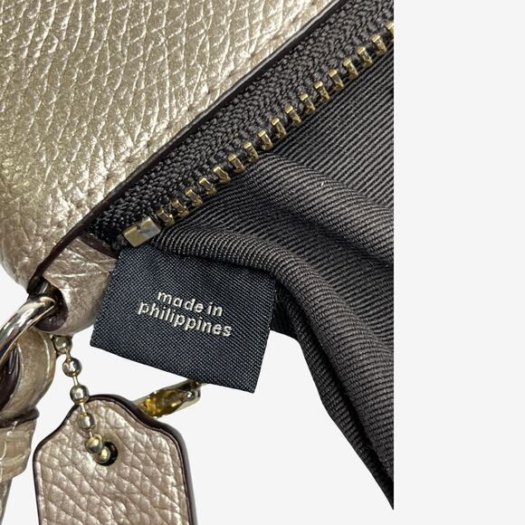 Coach Metallic Leather Large Corner Zip Wristlet Gold Pebbled Leather - Picture 9 of 15